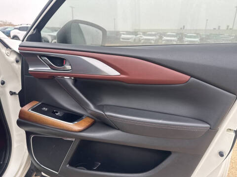 2018 Mazda CX-9 Signature