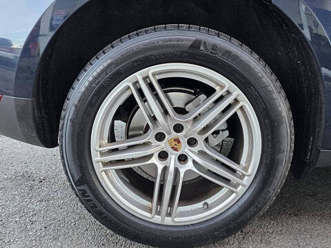 2018 Porsche Macan S