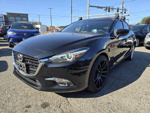 2017 Mazda MAZDA3 Grand Touring