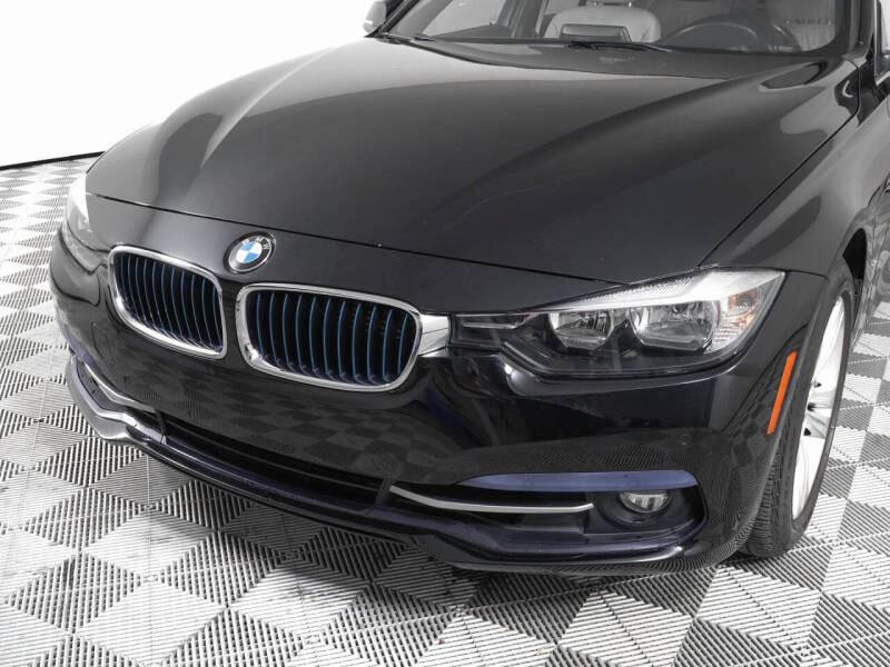 2017 BMW 3 Series 330e iPerformance