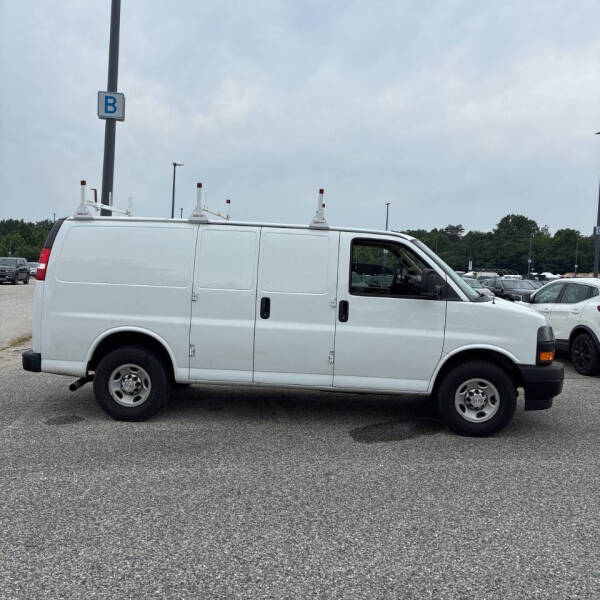 2020 Chevrolet Express 2500