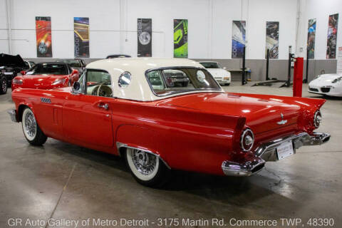 1957 Ford Thunderbird
