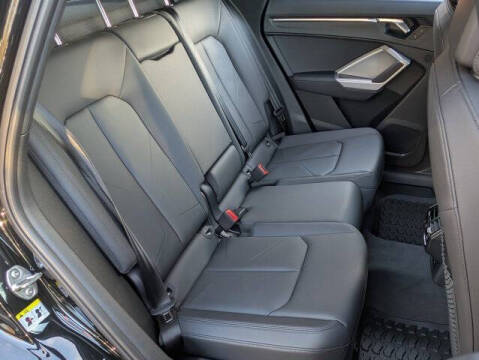 2025 Audi Q3 quattro S line Premium 45 TFSI