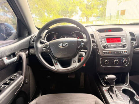 2014 Kia Sorento LX