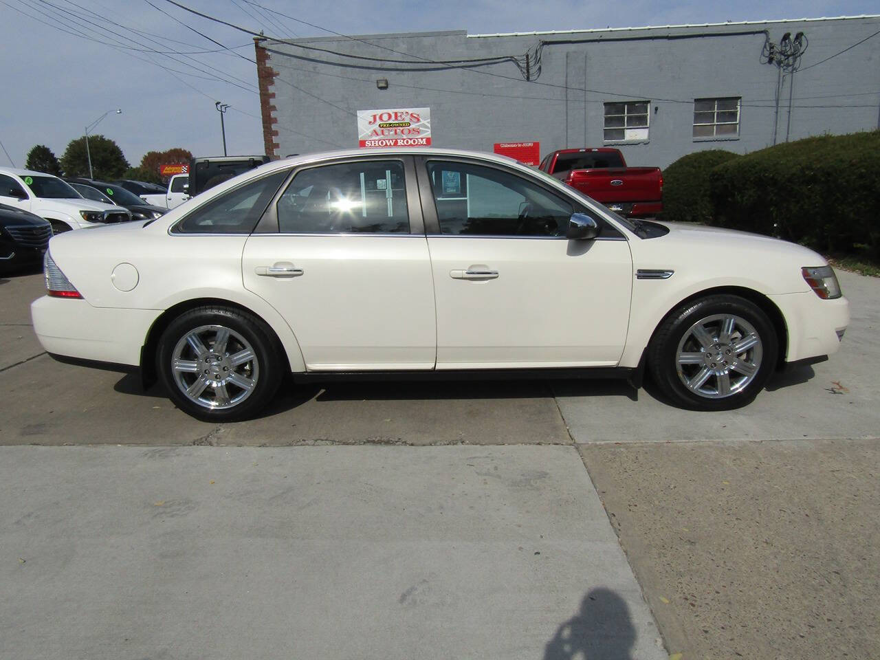 2009 Ford Taurus for sale at Joe s Preowned Autos in Moundsville, WV