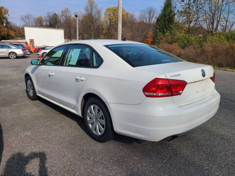 2013 Volkswagen Passat S PZEV