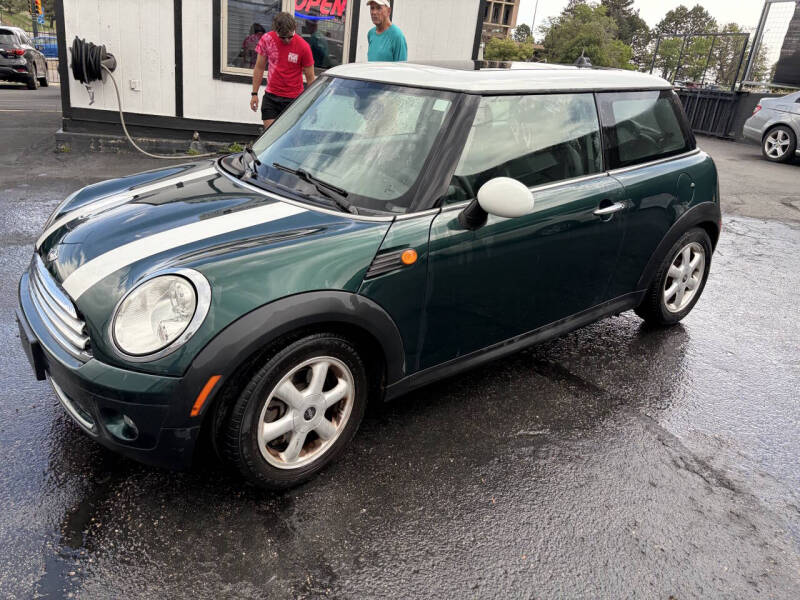 2008 MINI Cooper -'s photo