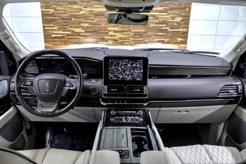 2020 Lincoln Navigator L Black Label