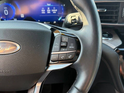 2023 Ford Explorer Platinum
