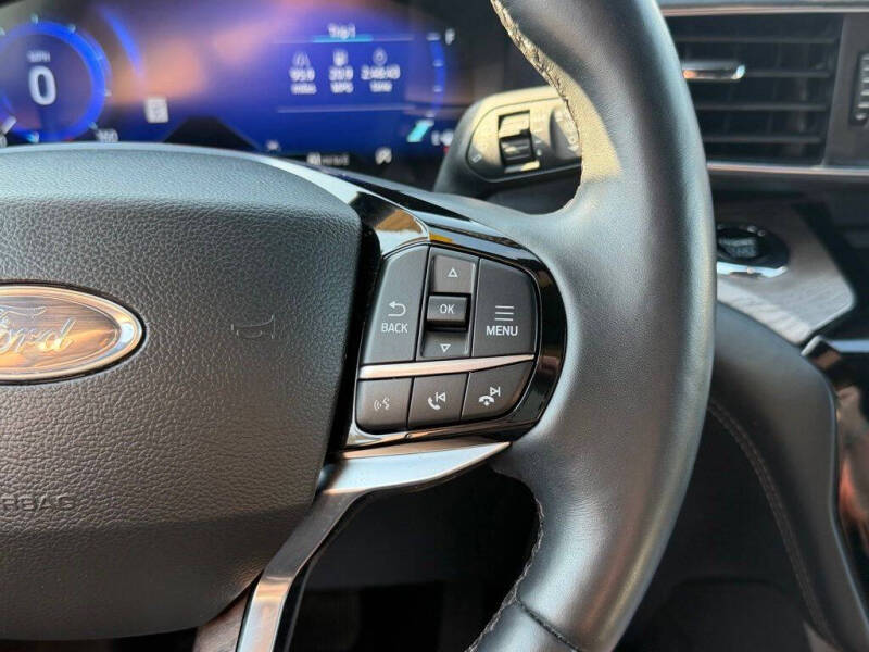 2023 Ford Explorer Platinum