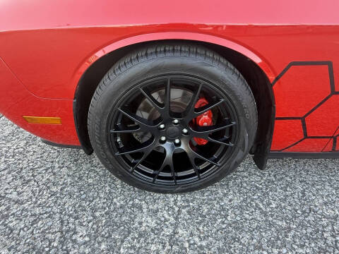 2009 Dodge Challenger SRT8