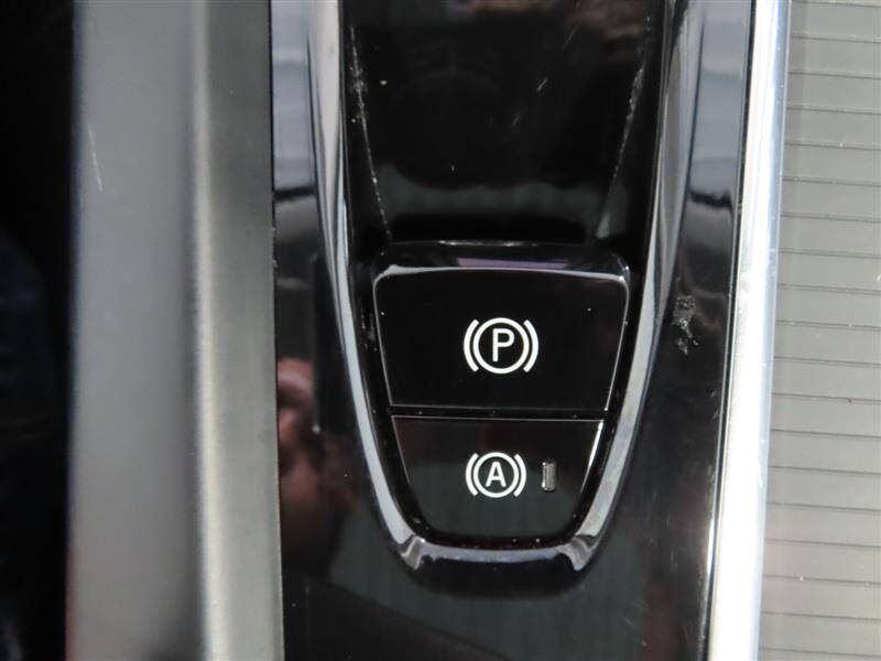 2023 Volvo XC60 B5 Core