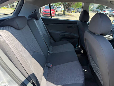 2009 Kia Rio5