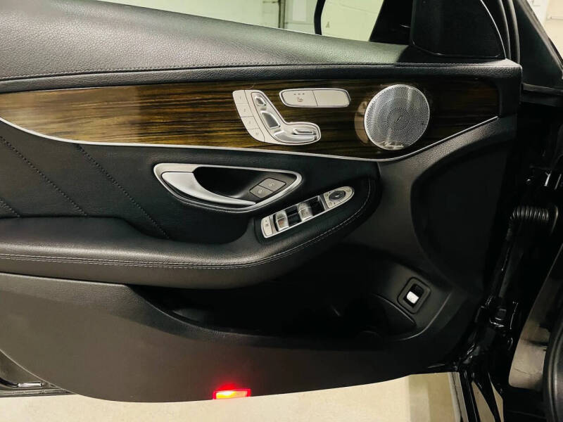 2016 Mercedes-Benz C-Class