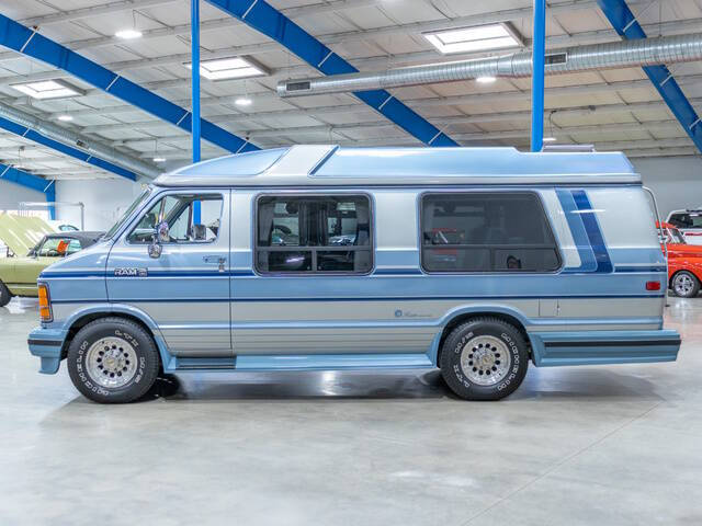 1988 Dodge Ram Van B350