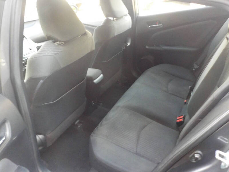 2016 Toyota Prius Two