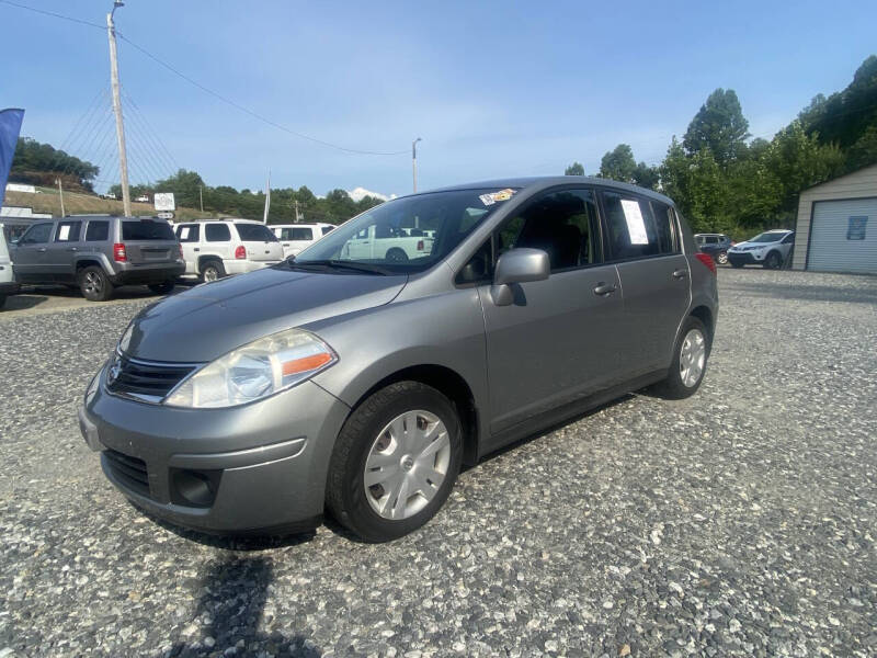 2010 Nissan Versa 1.8 S