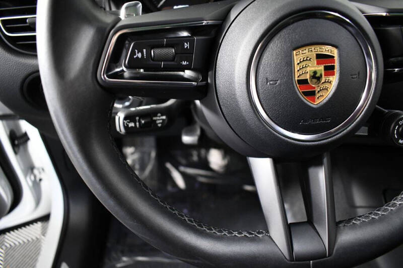 2023 Porsche Macan S