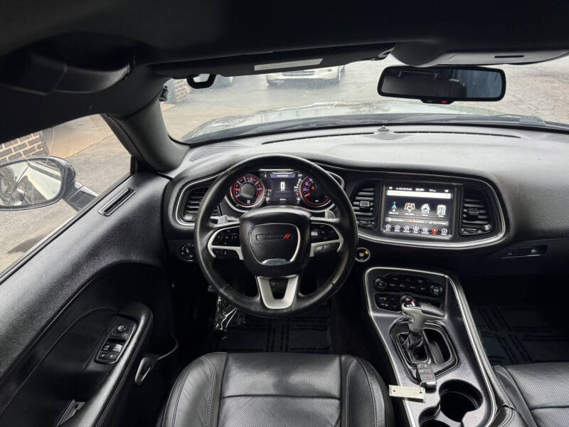 2017 Dodge Challenger GT