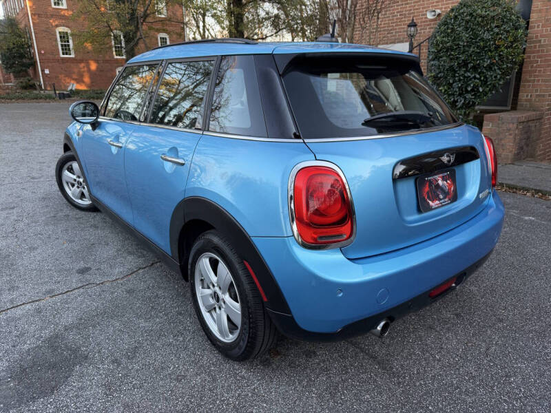 2017 MINI Hardtop 4 Door Cooper