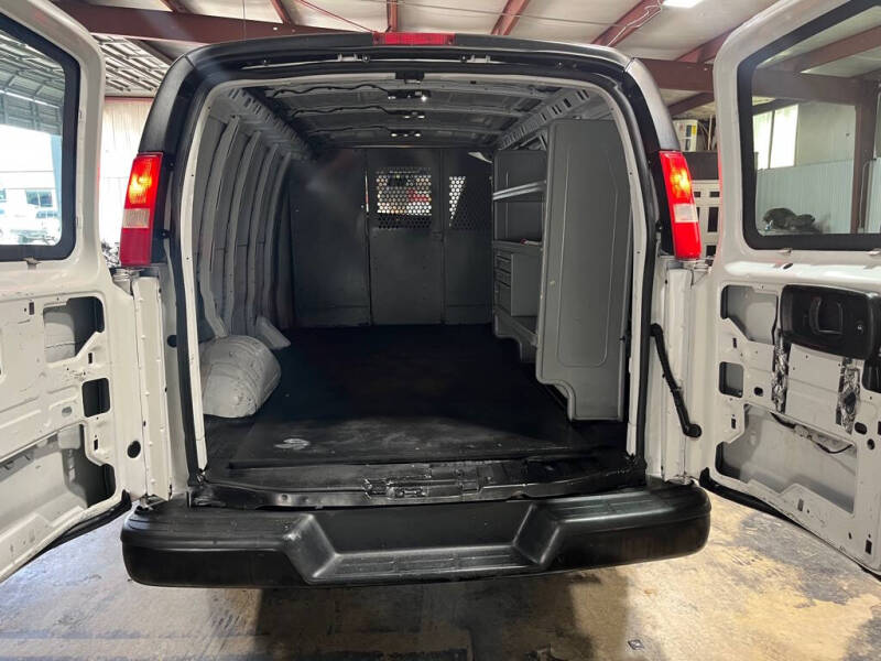 2018 Chevrolet Express 2500