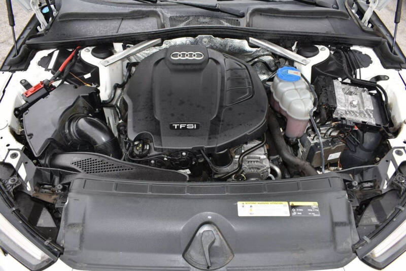 2017 Audi A4 2.0T quattro Premium