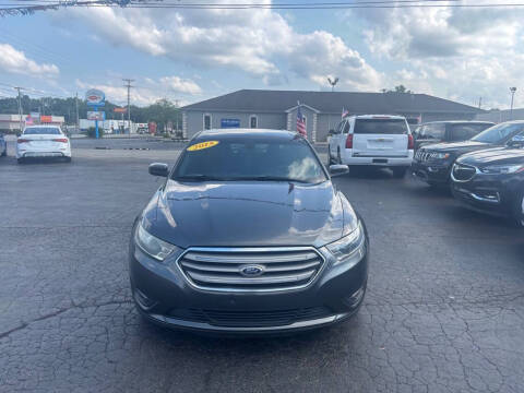 2015 Ford Taurus SEL