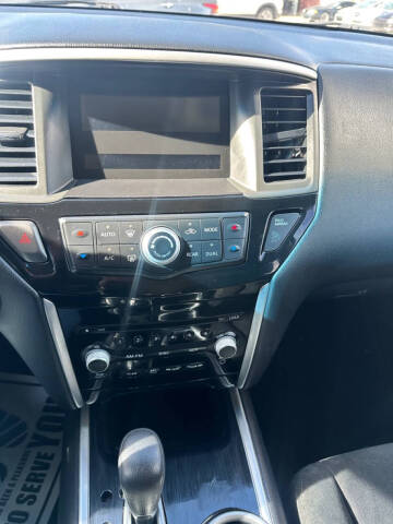 2014 Nissan Pathfinder S