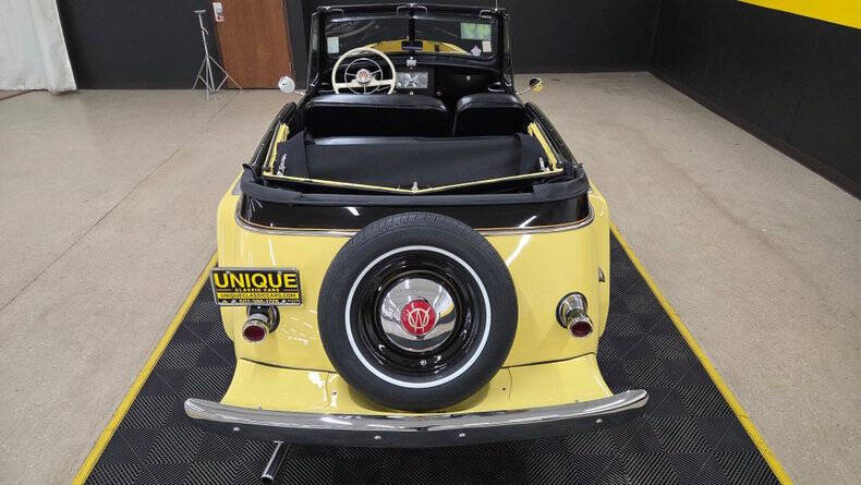 1949 Willys Jeepster