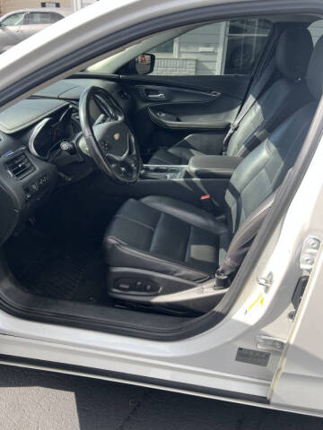 2017 Chevrolet Impala LT