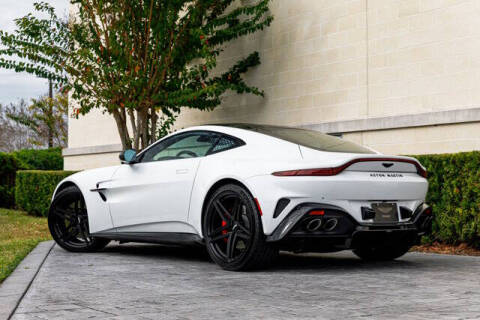 2025 Aston Martin Vantage