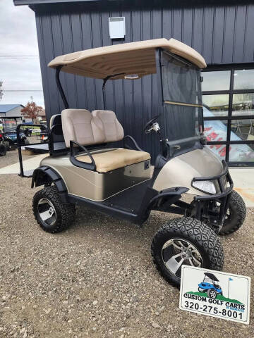 2014 E-Z-GO RXV 4