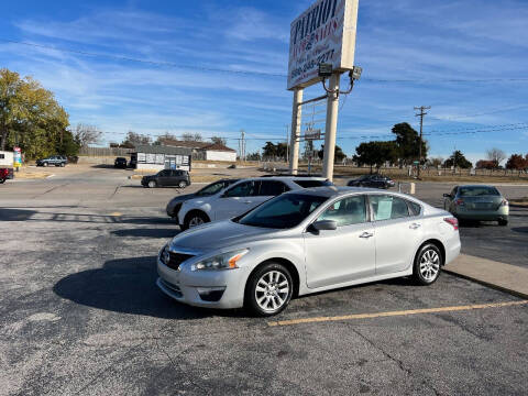2014 Nissan Altima for sale at Patriot Auto Sales in Lawton OK