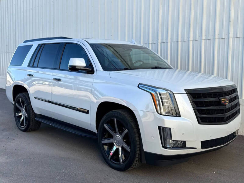 2017 Cadillac Escalade Luxury