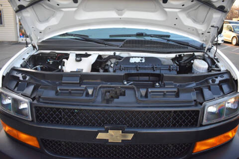 2021 Chevrolet Express 2500