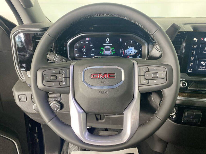 2025 GMC Sierra 1500