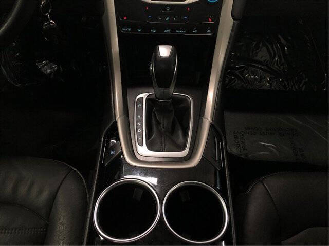 2013 Ford Fusion Hybrid SE