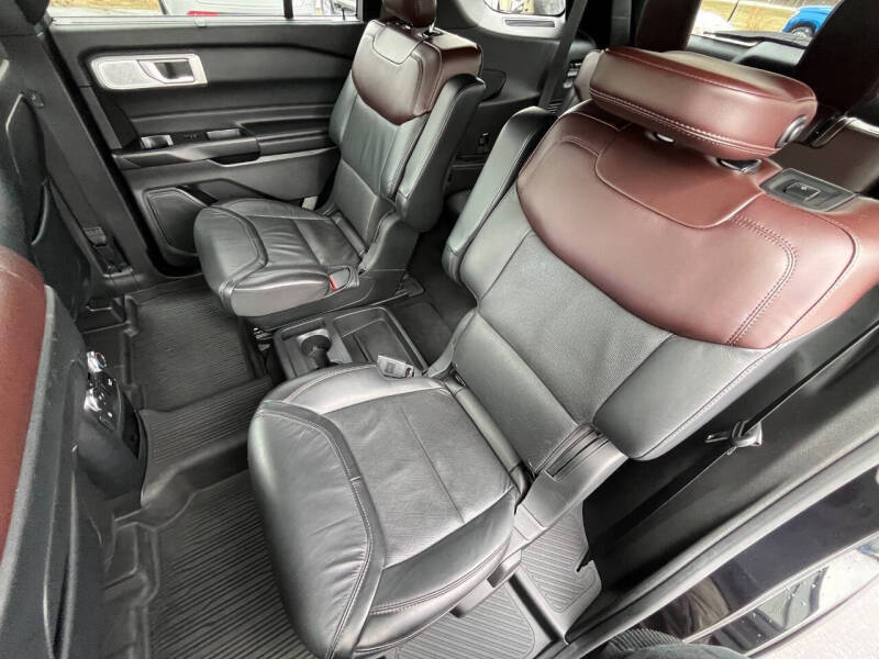 2020 Ford Explorer Platinum
