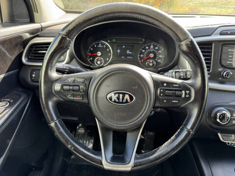 2016 Kia Sorento LX