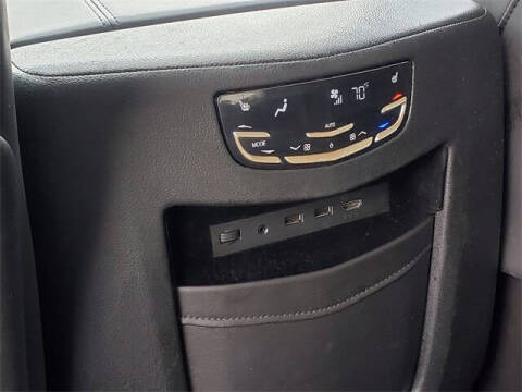 2017 Cadillac Escalade Premium Luxury