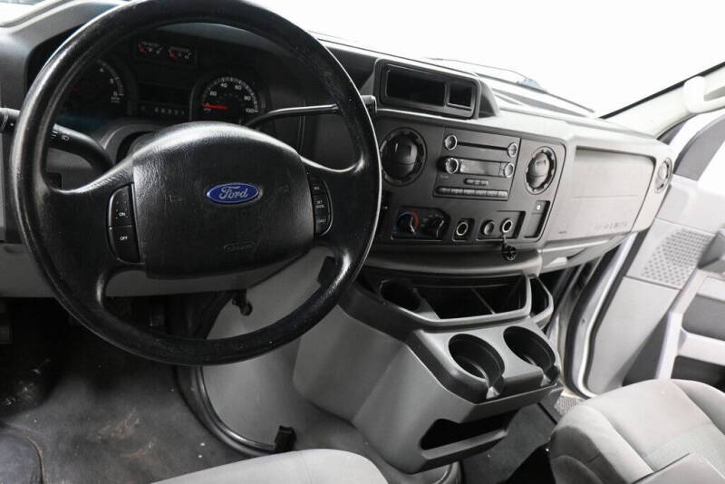 2012 Ford E-Series E-150