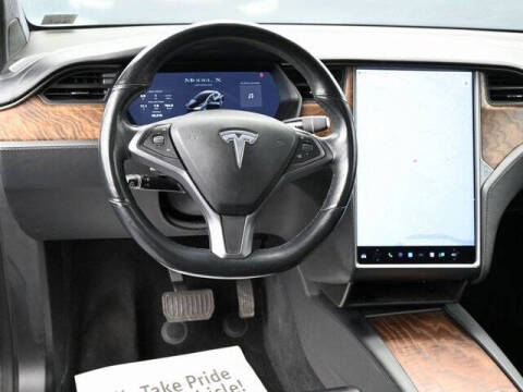 2020 Tesla Model X Long Range