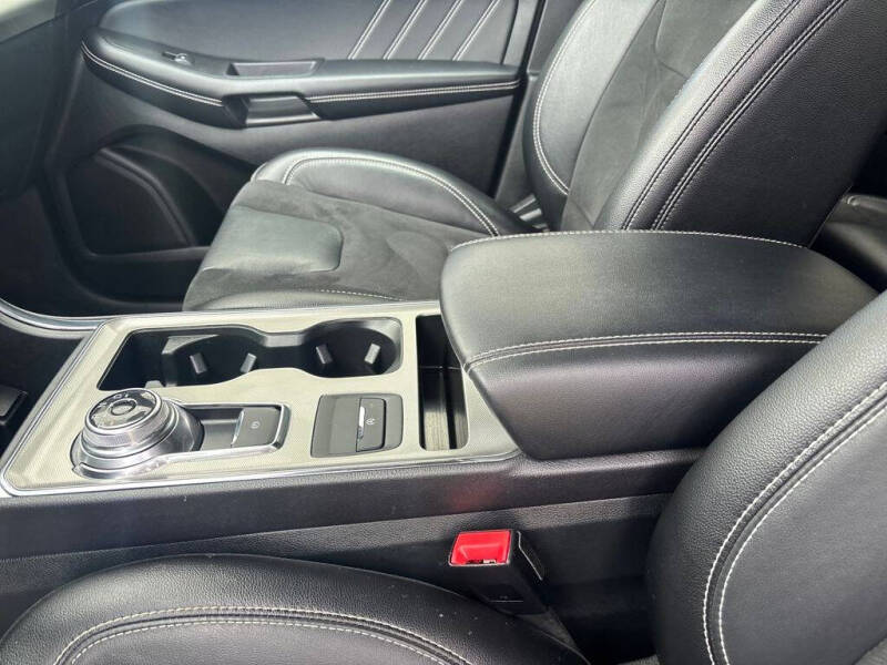 2024 Ford Edge ST