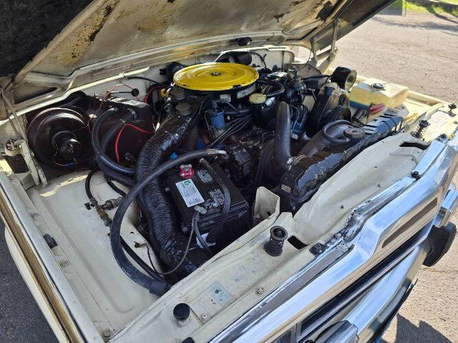 1986 Jeep Grand Wagoneer