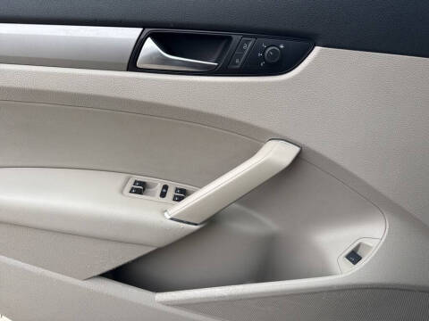 2020 Volkswagen Passat SE