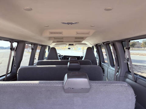 2016 Chevrolet Express LT 3500