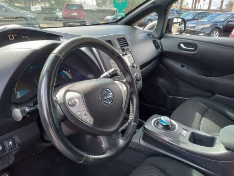 2013 Nissan LEAF S