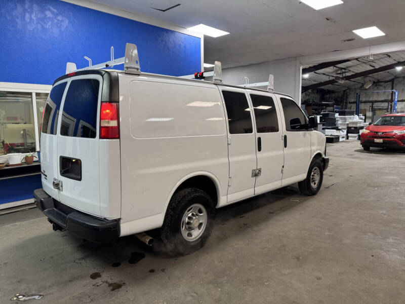 2014 Chevrolet Express 2500