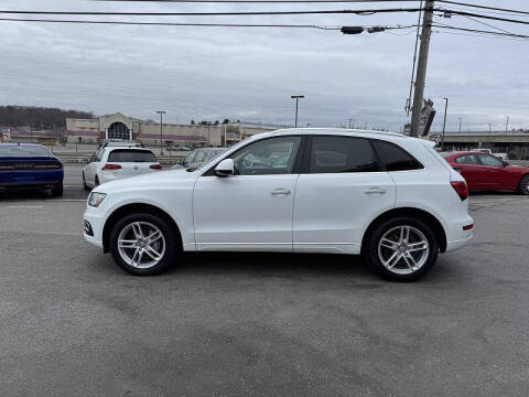 2017 Audi Q5 2.0T quattro Premium Plus