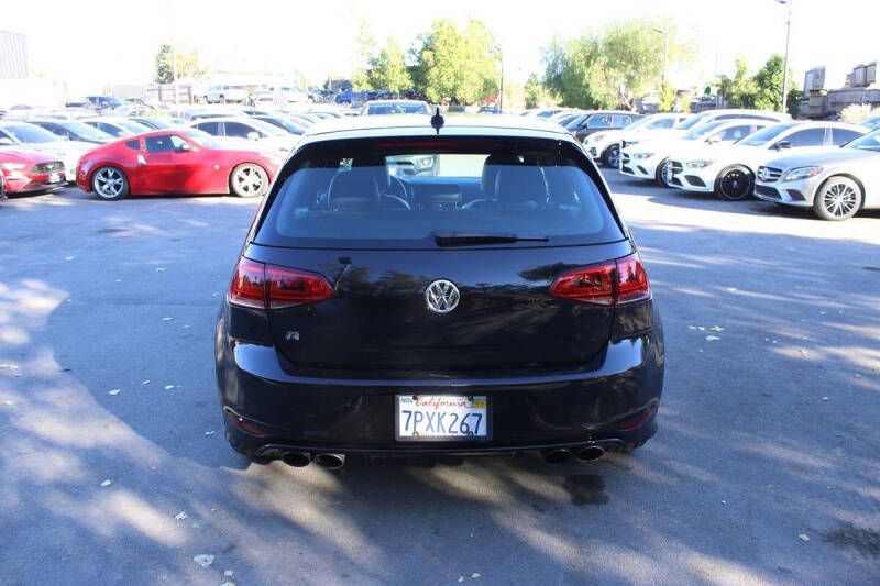 2016 Volkswagen Golf R